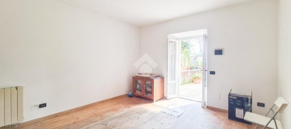 2 rooms Apartment in Rome, Italy No. 35131 8