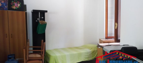 Studio in Cosenza, Italy No. 155247 5