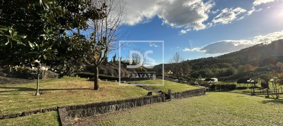 4 bedrooms Commercial property in Guimaraes, Portugal No. 158013 8