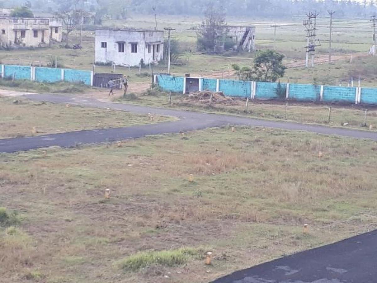  Land in Chennai, India No. 40586