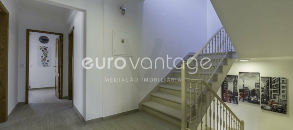 Таунхаус с 11 спальнями в Лейрия, Португалия № 144023 13