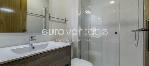 Таунхаус с 11 спальнями в Лейрия, Португалия № 144023 11