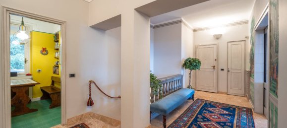 Apartamento de 6 dormitorios en Turin, Italy No. 53594 8