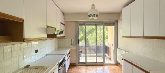 3 chambres Appartement à Bourg-en-Bresse, France No. 312813 6