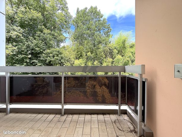 3 chambres Appartement à Bourg-en-Bresse, France No. 312813