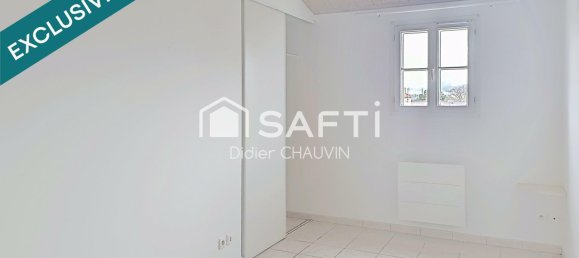 Apartamento de 3 dormitorios en La Rochelle, France No. 107625 4