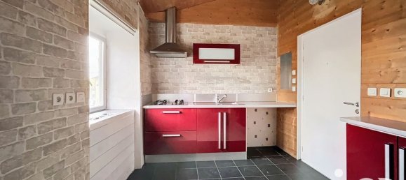 1 bedroom Apartment in Heyrieux, France No. 199022 2