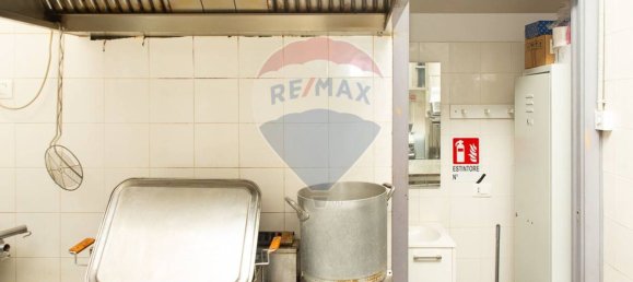 Propiedad comercial de 2 habitaciónes en Catania, Italy No. 56987 10