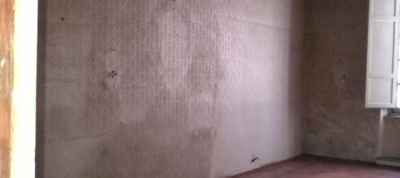 5 rooms Apartment in Lucca, Italy No. 173112 19