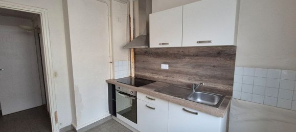 Estudio en Rambouillet, France No. 165544 3