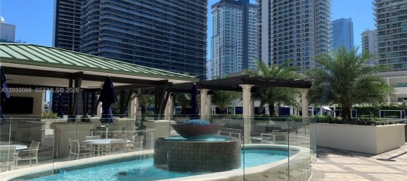 2 Schlafzimmer Gewerbliche Immobilien in Miami, USA, Nr. 614978 9