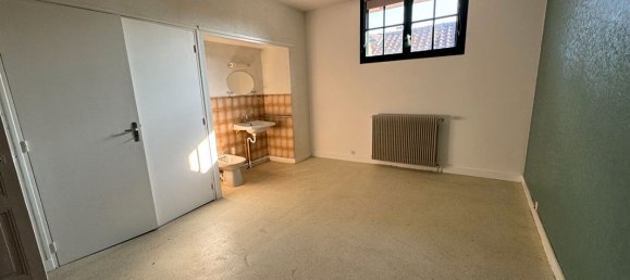 Квартира с 5 спальнями в Лимож, Франция № 317397 16