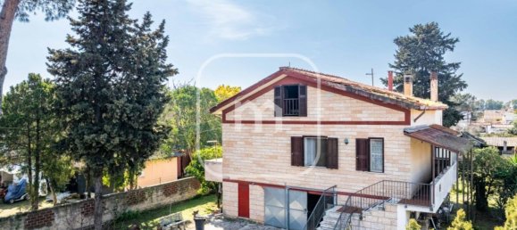 4-Zimmer Villa in Rome, Italy, Nr. 11137 29