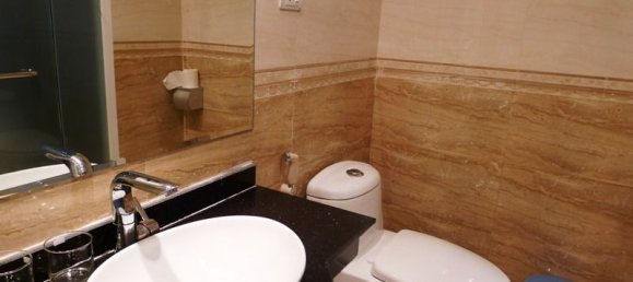 Apartamento de 3 dormitorios en Dong Da, Vietnam No. 5783 17