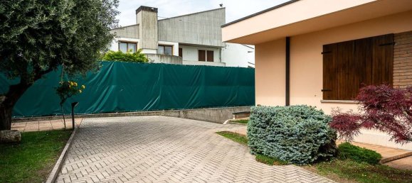 4غرفة فيلا في Soave, Italy رقم 276474 32