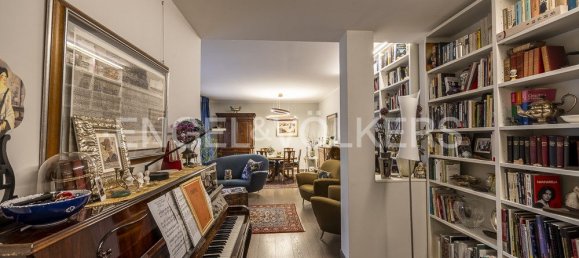 3 bedrooms Apartment in Verona, Italy No. 129966 7