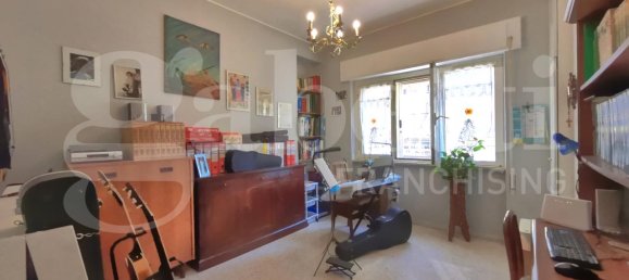 4 rooms Apartment in Aprilia, Italy No. 158571 2