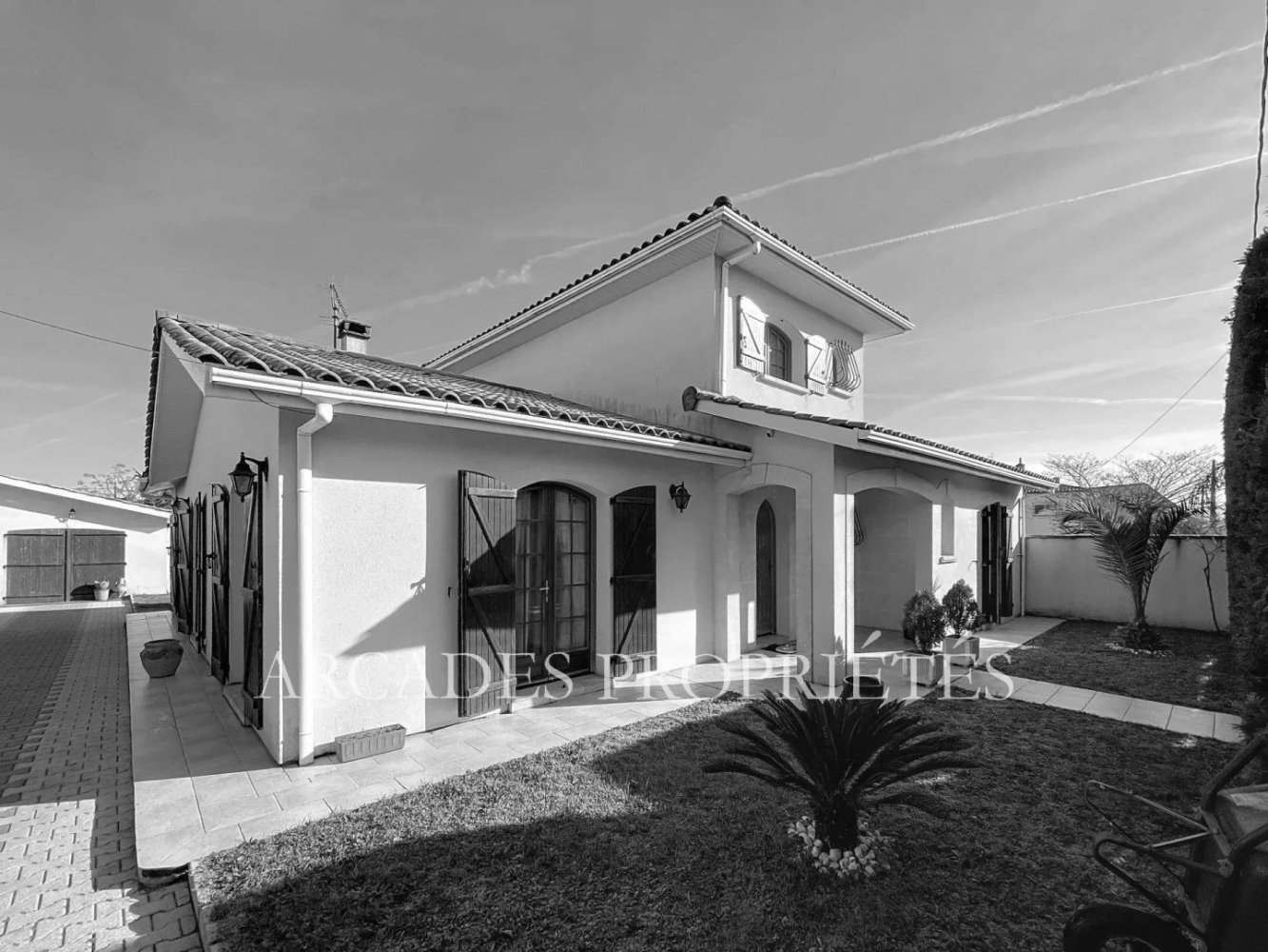 4 bedrooms House in Begles, France No. 351743