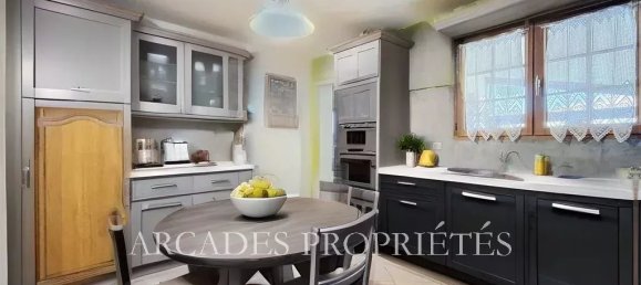 4 bedrooms House in Begles, France No. 351743 4