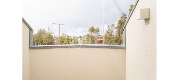 Apartamento de 2 dormitorios en Matosinhos, Portugal No. 94358 15