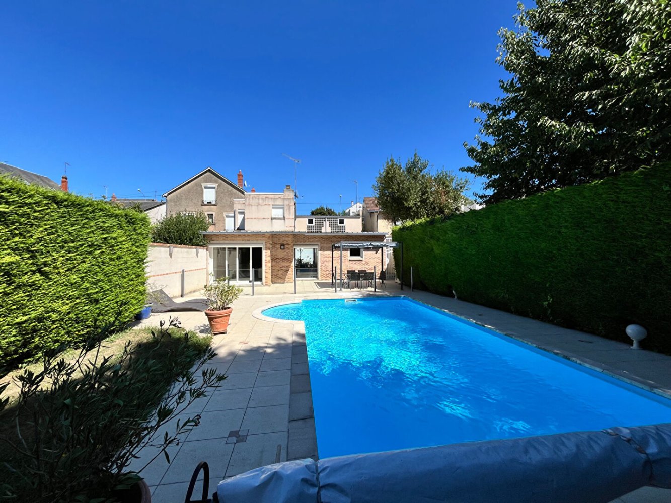 5 Schlafzimmer Haus in Bourges, France, Nr. 245634