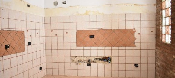 6 Schlafzimmer Haus in Cento, Italy, Nr. 344850 2