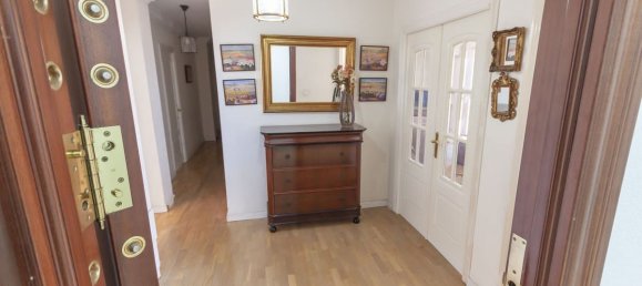 3 غرف نوم بانتهاوس في Estepona, Spain رقم 80161 5