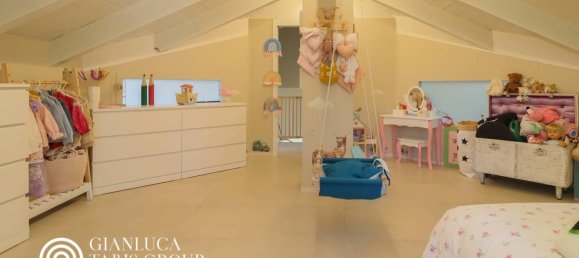 3 bedrooms Villa in Montaldo Torinese, Italy No. 302376 9