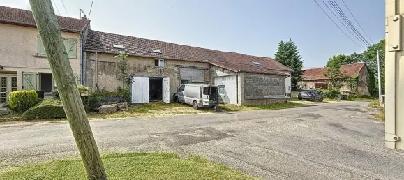 4 bedrooms Townhouse in Saint-Eloy-les-Mines, France No. 344896 19