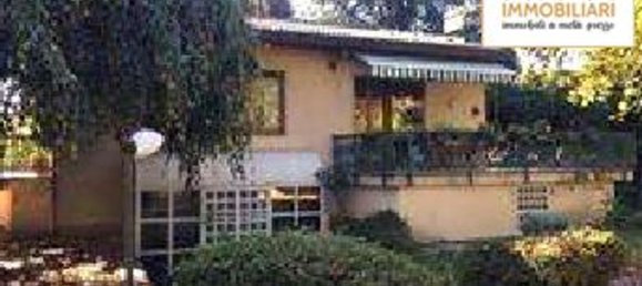 7 rooms Villa in Agrate Brianza, Italy No. 6487 24