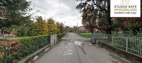 7 rooms Villa in Agrate Brianza, Italy No. 6487 21