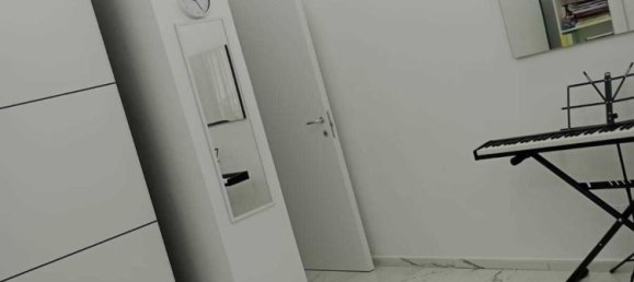 3 rooms Apartment in Turin, Italy No. 57943 9