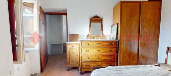 Дом с 5 комнатами в Баньи ди Лукка, Италия № 237869 21