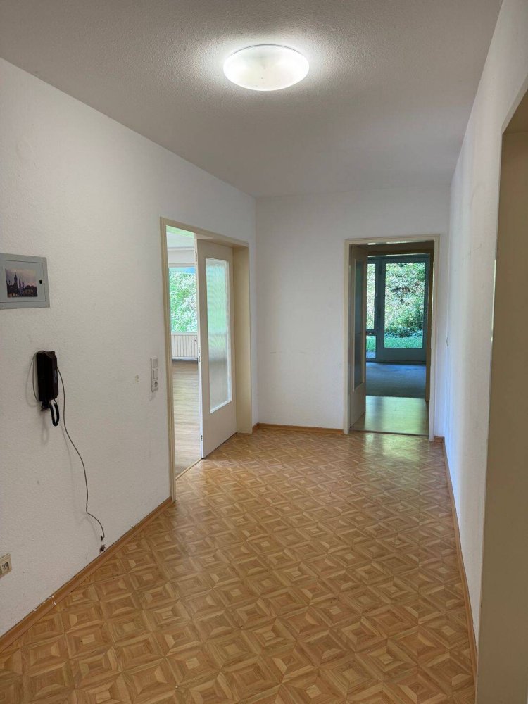 3-Zimmer Wohnung in Schweinfurt, Germany, Nr. 303722