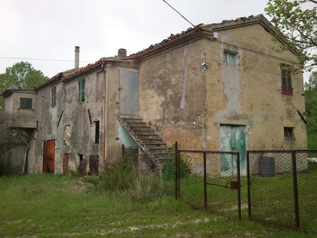 8غرفة منزل في Montecarotto, Italy رقم 251387