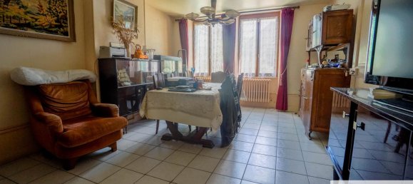 Casa T4 em Is-sur-Tille, France N.º 303200 3