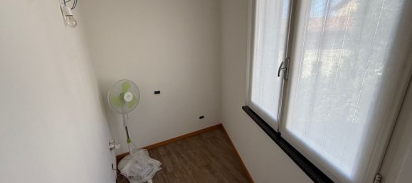 9-salle Villa à Dalmine, Italy No. 338633 23