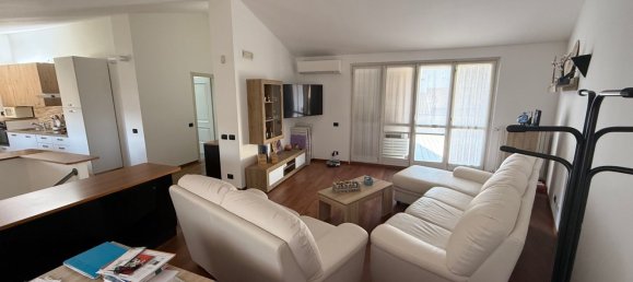 9-salle Villa à Dalmine, Italy No. 338633 37