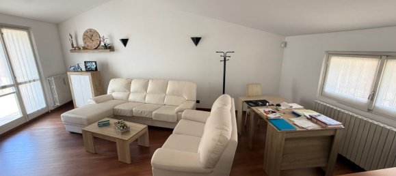 9-salle Villa à Dalmine, Italy No. 338633 34