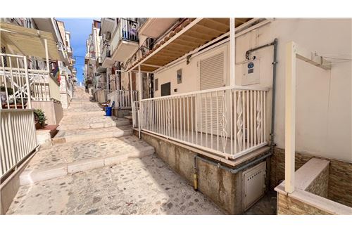 Apartamento de 1 dormitorio en Vieste, Italy No. 308549