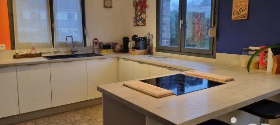 Casa de 3 dormitorios en Wavrin, France No. 54886 5