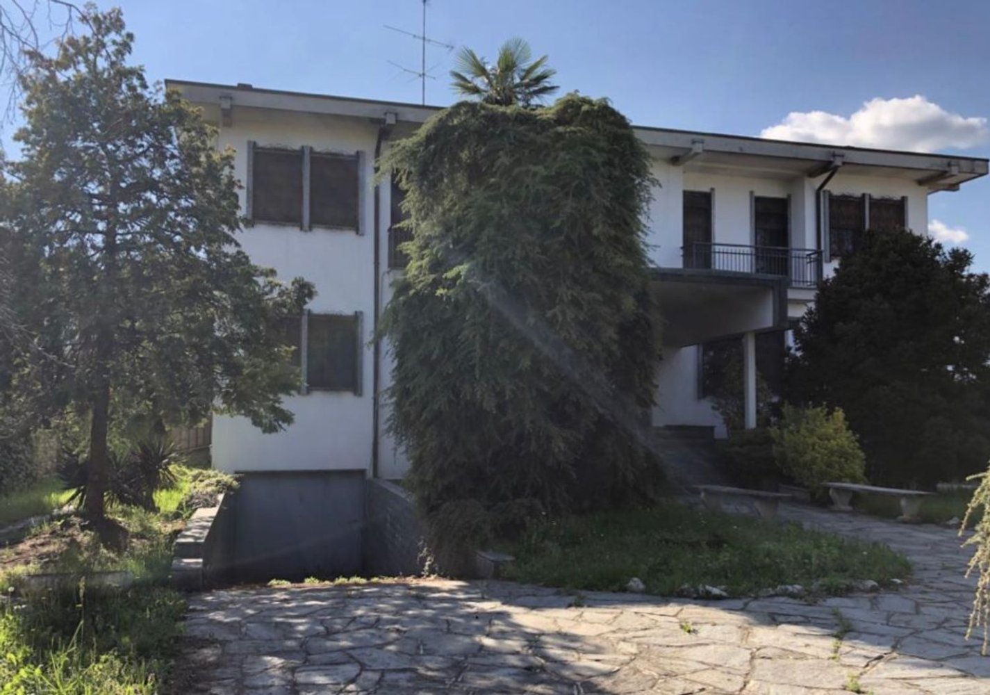 12-Zimmer Villa in Magenta, Italy, Nr. 5585