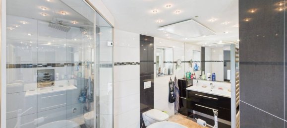 3-salle Duplex à Neunkirchen, Germany No. 234162 10