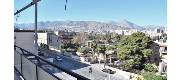 4 bedrooms Apartment in Palermo, Italy No. 341817 2