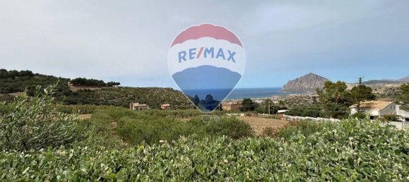 9 bedrooms House in Valderice, Italy No. 337981 2