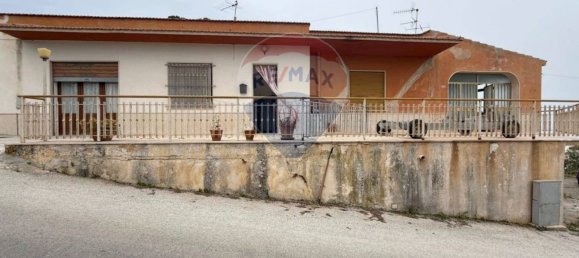 9 bedrooms House in Valderice, Italy No. 337981 4