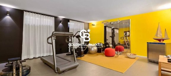 8 bedrooms Villa in Antibes, France No. 196675 17