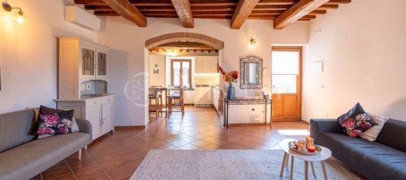 3 bedrooms Villa in Umbertide, Italy No. 267155 7