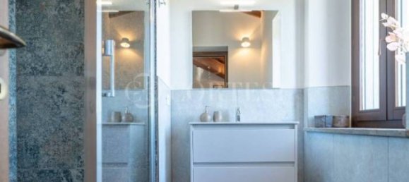 3 bedrooms Villa in Umbertide, Italy No. 267155 6