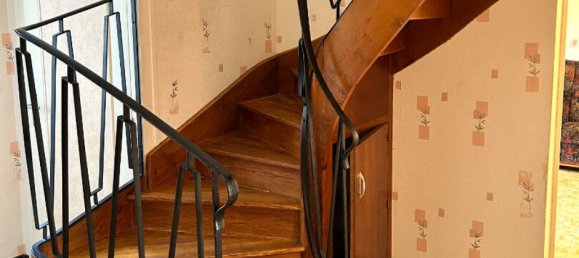 5 bedrooms Townhouse in Vatan, France No. 74403 7